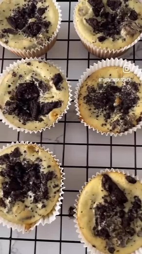3 comments | Oreo Cheesecake Bites are here to make your day a little...