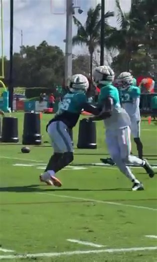 🎥 Ethan Robinson in practice today. #PhinsUp | Miami Dolphins Zone
