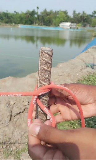 This technique is very effective in order to hit strong knots