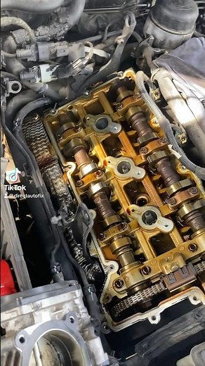 Kia sorento burnt smell inside car due to Massive oil leak from valve cover hardened gaskets. #v6