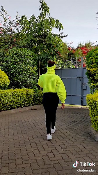 Exploring the Joy of Crocheting Sweaters