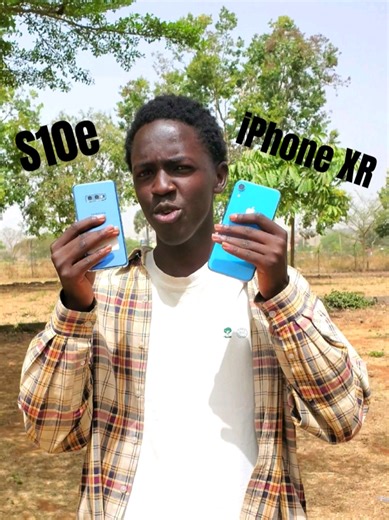 Samsung S10e vs iPhone XR Camera Comparison