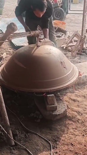 Clay Mold Making Process 🏺 #MetalCasting #Foundry #Satisfying