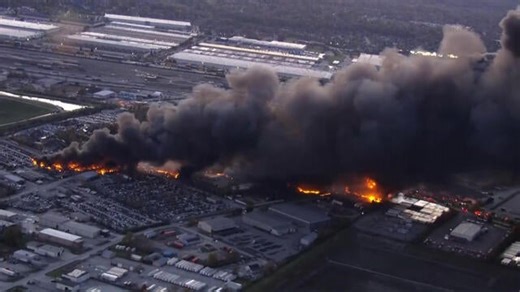 Video shows massive fire from UPS plane crash in Louisville, Kentucky