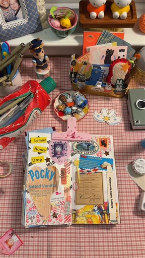 Jasmine 💌 | Journal with me using my recently accumulated junk ☺️ aka just a bunch of snacks and stationery packaging lol Happy almost weekend... | Instagram