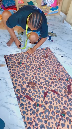 Leopard-Print Fabric Cutting and Crafting Tutorial