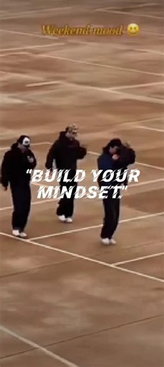 4 Ways to Build a Stronger Mindset | Change Your Life