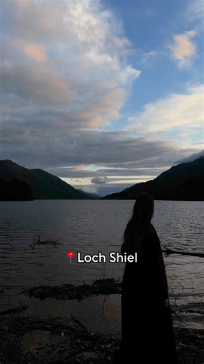 390K views · 5.8K reactions | Explore real-life Harry Potter filming locations with Melissa. 慄‍♀️⚡️ From the majestic waterfall featured in the legendary Triwizard Tournament to iconic the Hogwarts Express, this is a magical journey you won't want to miss! ️ Scotland #MeetTheLocals #StarringGREATBritain #harrypotter #filminglocations #thingstodoscotland #scottishhighlands VisitScotland | Love GREAT Britain | Facebook