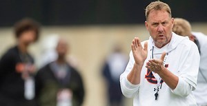 Fan survey results: Auburn fans optimistic for Year 1 of Hugh Freeze era