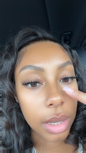 Cluster Lashes Tutorial: Quick 5-Minute DIY Lash Look