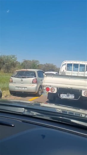 N1 South Modimlle trafficis ghosting, people are now using all 4 lanes going south @TrafficSA @Powerfm987