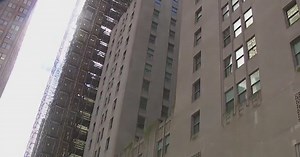 NYC construction worker dies after falling from elevated position: NYPD