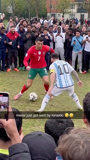 Messi VS Ronaldo 1V1 Battle🤯🔥#football