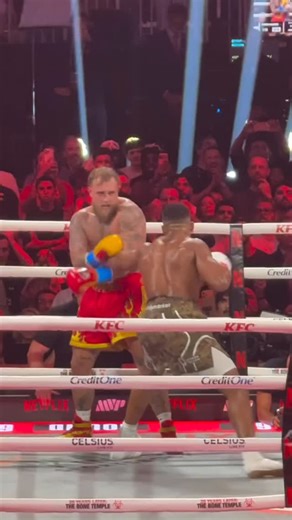 Fighting Icons on Instagram: "Real boxing fans have been waiting a long time for this to happen 🙏 @fighting_icons 🥊 🎥Credits: @oscarswillis #anthonyjoshua #jakepaul #boxing #fight #knockout"