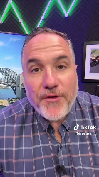 iPhone SE 4th Generation Leak: What to Expect in 2025