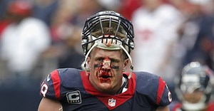 Toughest player in the NFL had the best response after “busting” a bone that stuck through the skin