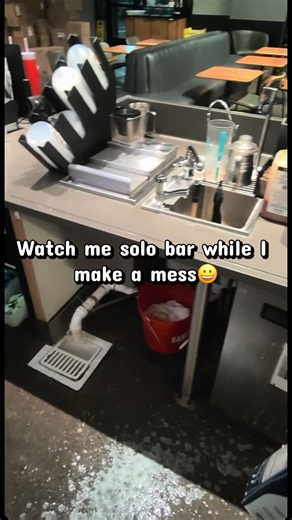 Starbucks barista solo shift: satisfying drink-making compilation