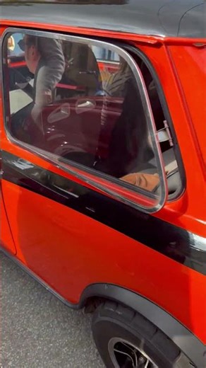 Coche Clásico Mini Cooper 1300 #carrestorationproject #classic