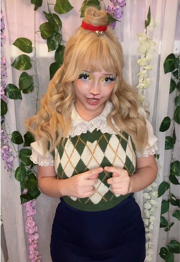 Isabelle Cosplay Ideas for Animal Crossing Parties