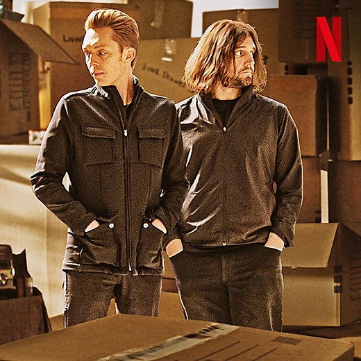 222K views · 4.3K reactions | Know a hoarder? They need to see this  THE MINIMALISTS: LESS IS NOW is coming to Netflix January 1. | Netflix | Facebook
