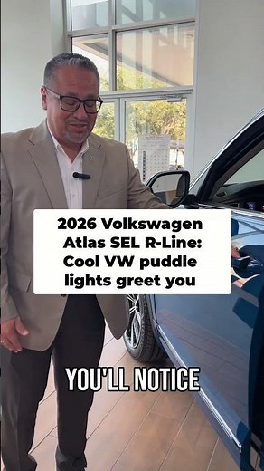 The Coolest Night Feature! 2026 VW Atlas Puddle Lights 🔦