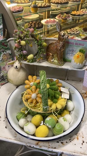We’re ready to watch you hippity hop! Come see us at our open house from 1-4 today for some sweet treats, bunny hop games, and Easter egg hunt 🐰🐣 | Chocolates & Posies