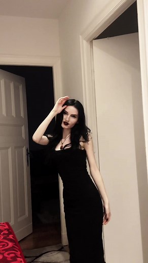 The Allure of Black Lipstick: Tips and Tricks