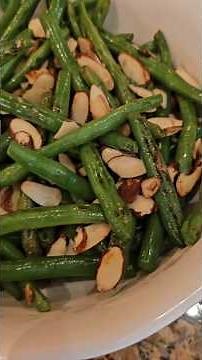 Simple Green Bean Almondine