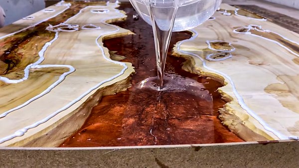How to Build a Stunning Epoxy Lava Table – Woodworking Step-by-Step Guide