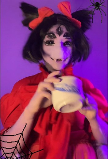Muffet Cosplay from Undertale: A Creative Showcase