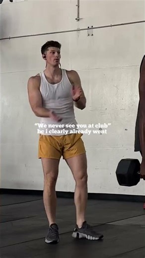 you thought i went into the gym to lift??? #gymtok #lifting #fitness #dancing #viralvideo #viiral