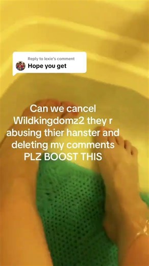 Trasha Deert Washing Feet 🤢🤮