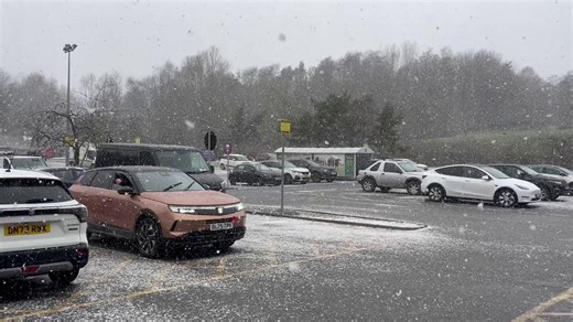It's snowing at Festival Park! | Stoke-on-Trent Live