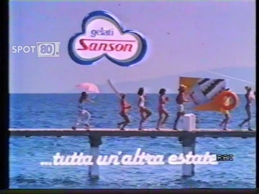 Sanson Gelati (1987) Quindici secondi di estate e di allegria in questo spot per i gelati Sanson, storico marchio oggi purtroppo scomparso che deve il nome al suo fondatore, il "re dei gelati" Teofilo Sanson. Provenienza filmato: Archivio Personale Giuforest I bellissimi di Spot80: per tutto il mese di agosto Spot 80 ti propone gli spot più belli delle estati anni 80. Buona estate! #spot80 #pubblicitadiunavolta #pubblicitàvintage #spotanni80 #pubblicitàanni80 #anni80 #sanson #estate #cibi #dolci