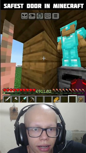 MINECRAFT THE SAFEST DOOR! #minecraft #shorts