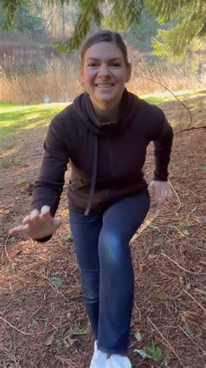 Day 6: How NOT to drive your partner crazy when learning to dance together. AKA: What NOT to do if you want to feel closer to your partner when learning to dance together. Number 6 — Don’t stay in one dance position. There are advantages to each of the two main holds - closed position & open position. Closed position has more points of contact and your closer. Open position makes eye contact easier and allows for fun moves you can’t do in closed. Switching between the two gives you the advantage