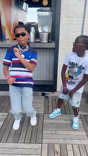 195K views · 325 reactions | When KD x Siah collab @supersiah1 . . #tiktok #tiktoktrend #tiktokchallenge #reelsvideo #reels #reelsinstagram #trendingreels #tiktokdance #reelitfeelit #kddakid #supersiah #igreels #funny #coolkids | KD Da kid | Facebook