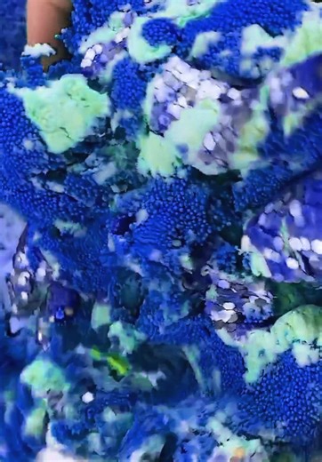 Satisfying ASMR Soap and Clay Cracking Experience