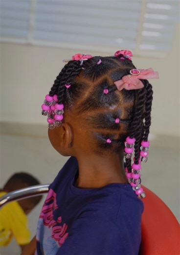 Adele gets a beautiful hairstyle for the week 💃😍 . . #hairgoals #fblifestyle #kidshairstyle | Jasmine Royal
