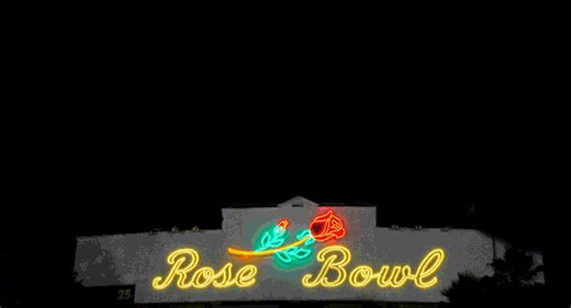 Drones To Take Flight as Rose Bowl Ditches Fireworks for July 4th The Rose Bowl will replace its traditional Fourth of July fireworks display with a drone show this year, marking the first time in decades the iconic venue won’t light up the sky with pyrotechnics. ---> https://pasadenanow.com/main/drones-to-take-flight-as-rose-bowl-ditches-fireworks-for-july-4th | Pasadena Now