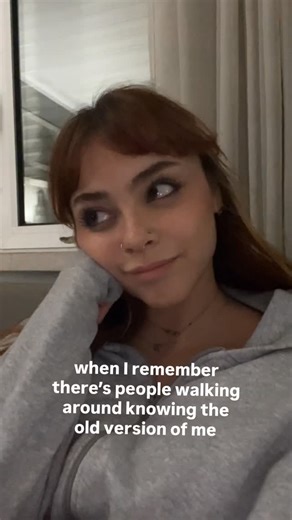 Bia | Content Creator and UGC ✨ on Instagram: "it is quite disturbing actually 😭 I can’t be the only one who feels this way, specially because I rebrand every 2 weeks 😳 always evolving #humor #relatable"