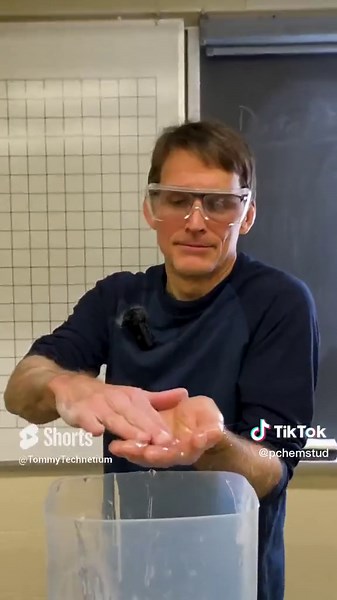 Lighting my hand on fire 🔥 #chemistry #stuntman #tiktoktaughtme #science