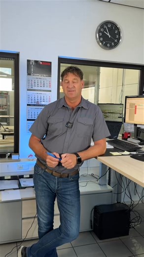 Bei WWB Automation zählt kein Titel. Kein Konzern-Bullshit. Nur dein Können – und was du daraus machst. Wir bauen Anlagen, die weltweit laufen. Aber den Unterschied machen die SPS-Programmierer (m/w/d), die sie programmieren. Wenn du Lust hast, mit echten Profis zu arbeiten, ohne Druck, aber mit Anspruch – dann komm vorbei. Hier bekommst du Freiraum, Vertrauen und Technik, die Spaß macht. Und Feierabend, wenn’s läuft – nicht, wenn’s brennt. | WWB Automation