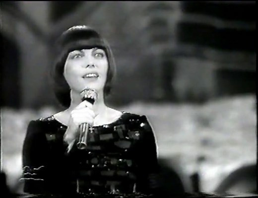 (1972) Mireille Mathieu Kessel Buntes