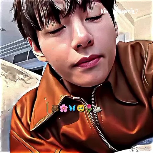 Taehyung ki shayeri Hun 😘 . . . copylink 5 times 😉 . .#tiktok darling please don't under view my video 😭#viewsproblem😭 #fypシ゚💜💜 #kimshayeri @BTS @hobipower