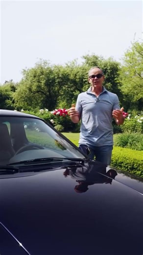 129K views · 1.8K reactions | The Porsche 928 was made to replace the 911! Reviewing a mint 1994 Porsche 928 GTS #porsche928gts Check out the rest of the video here: https://youtu.be/I0Mt2I1o4jI | Legendary Motorcar Company | Facebook