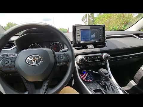 2020 Toyota RAV4 XLE - Review and Test drive