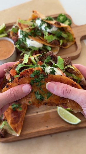 Crispy Cheesy Ground Beef Tacos Recipe