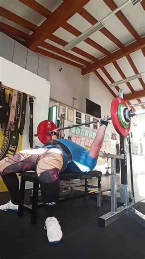 3ct bench press 157,5kg x5@5 #prozis -10% cod. CONDOM 💊