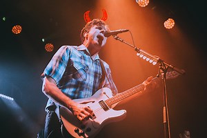 13 songs by punk & indie bands that are metal AF